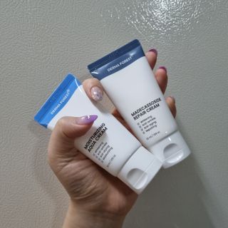 더마포레스트 마데카소사이드 리페어 크림,  모이스처라이징 아쿠아크림 — 5점을 준 리뷰어가 2021년 8월 올린 사용 사진