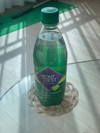 몽베스트 Montbest with Sparkling water Lemon OR Lime 20병(랜덤) — 5점을 준 리뷰어가 2023년 3월 올린 사용 사진