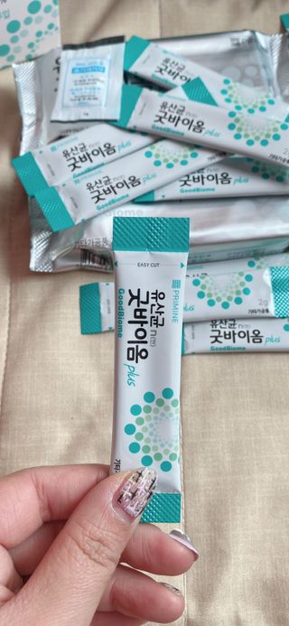 프리마인 유산균 국가지정연구소 선정, 살아있는 생유산균 200억 마리의 힘. 유산균n굿바이옴플러스 — 5점을 준 리뷰어가 2022년 3월 올린 사용 사진