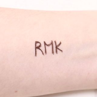 [RMK] 메이크업 베이스 + 리퀴드 파운데이션 — 5점을 준 리뷰어가 2021년 3월 올린 사용 사진