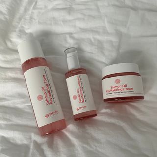 아이앤립 / EYENLIP 아이앤립 연어오일 리바이탈라이징 토너+앰플+크림 3종 세트 — 5점을 준 리뷰어가 2021년 6월 올린 사용 사진