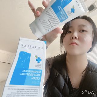 랑벨 수퍼내츄럴 아쿠아 수딩 크림 100ml — 4점을 준 리뷰어가 2022년 4월 올린 사용 사진