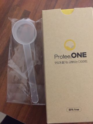 프로티원 단백질쉐이크 곡물맛 2주분 1통+보틀 — 5점을 준 리뷰어가 2021년 4월 올린 사용 사진