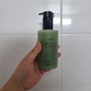 프리마인 메이크업과 들뜨는 각질까지 한방에 깐달걀로! 순하기까지한 셀베이스 그린티클렌저(200ml) — 5점을 준 리뷰어가 2023년 1월 올린 사용 사진