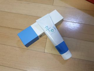 [심폐소생소] 무불소 임산부 천연 치약 — 5점을 준 리뷰어가 2021년 11월 올린 사용 사진
