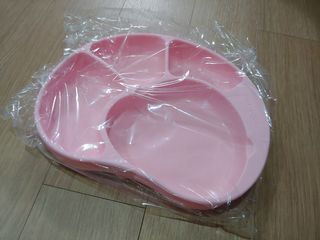 유비맘 캐릭터 실리콘 흡착 식판_색상 랜덤발송 — 3점을 준 리뷰어가 2021년 1월 올린 사용 사진