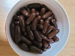 Swisse 스위스 고함량 프로폴리스 2,000mg 210정 — 5점을 준 리뷰어가 2021년 11월 올린 사용 사진