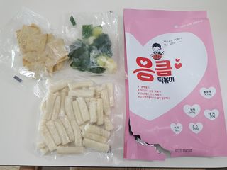 응큼떡볶이 — 5점을 준 리뷰어가 2021년 3월 올린 사용 사진