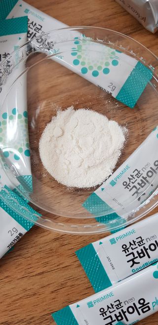 프리마인 유산균 국가지정연구소 선정, 살아있는 생유산균 200억 마리의 힘. 유산균n굿바이옴플러스 — 5점을 준 리뷰어가 2021년 9월 올린 사용 사진