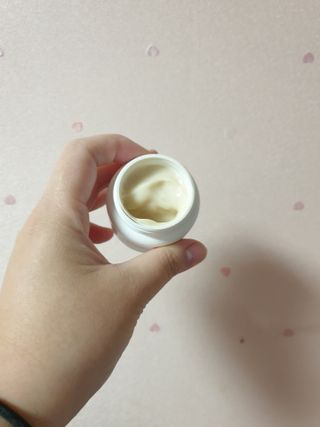 AYU25[아유트웬티파이브]다마스크로즈워터 베이스 천연 수분 촉촉 크림 — 5점을 준 리뷰어가 2021년 4월 올린 사용 사진
