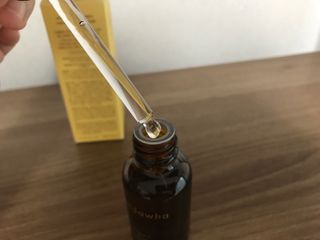 스킨큐어 산다화 비타민c 화이트닝 에센스 30ml — 5점을 준 리뷰어가 2023년 7월 올린 사용 사진