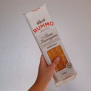 이탈리안 프리미엄 파스타 룸모 Rummo 파스타 2종 + 바질 페스토 + 블랙 트러플 페이스트 — 5점을 준 리뷰어가 2021년 7월 올린 사용 사진
