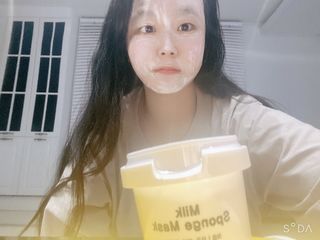 리더스코스메틱 리더스 밀크 스폰지 마스크 — 4점을 준 리뷰어가 2021년 8월 올린 사용 사진