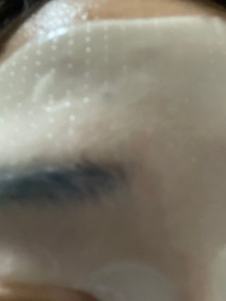 [올리브영] 웰더마 시카 트리트먼트 리페어 피팅 마스크팩 4매 — 5점을 준 리뷰어가 2025년 7월 올린 사용 사진
