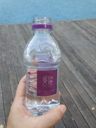 몽베스트 [MONTBEST] 330mL 20병 — 5점을 준 리뷰어가 2021년 10월 올린 사용 사진
