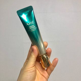[NEW 탄력유턴 아이크림] AHC 유스 래스팅 리얼 아이크림 포 페이스 — 5점을 준 리뷰어가 2021년 3월 올린 사용 사진