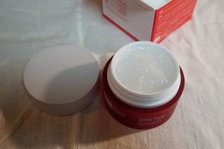 레드투래드 센서티브 슈퍼 크림 50ml — 5점을 준 리뷰어가 2021년 7월 올린 사용 사진