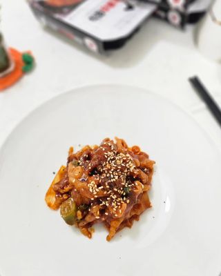 [닭집아들 신제품] 직화무뼈국물닭발 & 직화로제무뼈닭발 — 5점을 준 리뷰어가 2023년 5월 올린 사용 사진