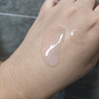 나우 [리브엠] 123억개 엑소좀으로 채운 눈부신 광채, 엑소코어 화이트닝 텐션 앰플 — 5점을 준 리뷰어가 2023년 9월 올린 사용 사진