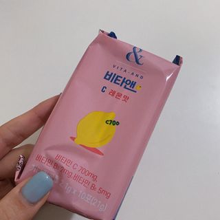 비타앤C 레몬맛, 망고맛 — 5점을 준 리뷰어가 2021년 4월 올린 사용 사진