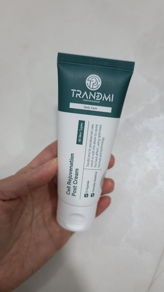 TRANDMI 트랜드미 리쥬버네이션 포스트크림 — 5점을 준 리뷰어가 2022년 12월 올린 사용 사진