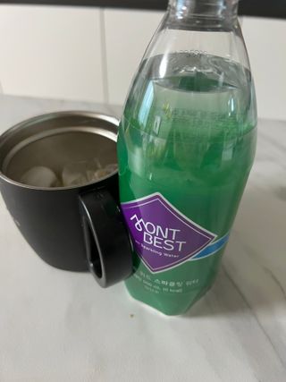 몽베스트 Montbest with Sparkling water Plain 20병 — 5점을 준 리뷰어가 2021년 11월 올린 사용 사진