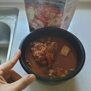 소담스퀘어 상암 궁중해물탕조씨집 백년가게 조씨집 팔뚝탕1인분550g — 5점을 준 리뷰어가 2022년 12월 올린 사용 사진