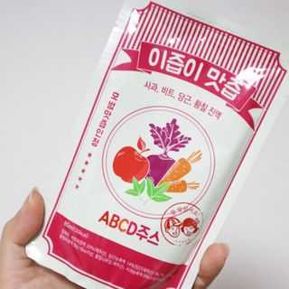 본황칠 이즙이 맛즙 ABC주스 30EA — 5점을 준 리뷰어가 2022년 8월 올린 사용 사진