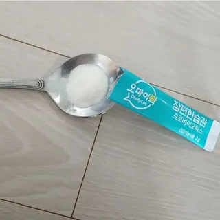 [유산균] 오마이락 장편한습관 프로바이오틱스 30P — 5점을 준 리뷰어가 2022년 11월 올린 사용 사진