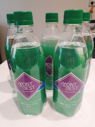 몽베스트 Montbest with Sparkling water Plain 20병 — 5점을 준 리뷰어가 2021년 10월 올린 사용 사진