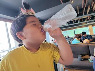몽베스트 [MONTBEST]위드어스 500mL 20병 — 5점을 준 리뷰어가 2022년 8월 올린 사용 사진
