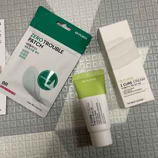 닥터플리너스 제트 큐어 크림 30ml + 제로 트러블 패치 9EA — 4.5점을 준 리뷰어가 2022년 3월 올린 사용 사진