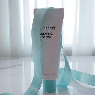 리더스코스메틱 리더스 카밍 바이오틱스 #1등 진정 기획세트 [에센스 워터150ml + 크림 마스크80ml] — 5점을 준 리뷰어가 2022년 10월 올린 사용 사진