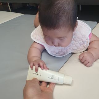 젠바이오 코스메틱스 젠바이오수딩크림]   가려운 피부 & 아토피 원픽 크림 — 5점을 준 리뷰어가 2022년 9월 올린 사용 사진
