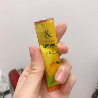 비타앤C 레몬맛, 망고맛 — 5점을 준 리뷰어가 2021년 4월 올린 사용 사진