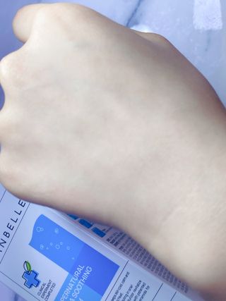 랑벨 수퍼내츄럴 아쿠아 수딩 크림 100ml — 3.5점을 준 리뷰어가 2022년 4월 올린 사용 사진