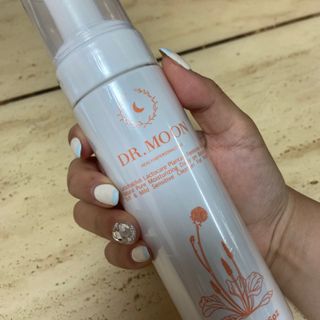 MF프리 [닥터문] 유산균 락토케어 질경초 여성청결제 200ml (폼타입) — 5점을 준 리뷰어가 2022년 7월 올린 사용 사진