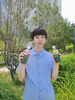 더그레잇티 콤부차 [매일유업] 더그레잇티 44kcal 콤부차 300ml *12개입 (오리지널 6개+베리리치 6개) — 5점을 준 리뷰어가 2023년 7월 올린 사용 사진