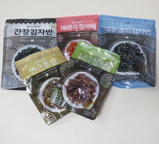 하나마이 [마마쿡] 전 청와대 천상현 셰프의 밑반찬  5종세트(소고기 장조림+연근조림+진미채+간장김자반+새우김자반) — 5점을 준 리뷰어가 2023년 4월 올린 사용 사진
