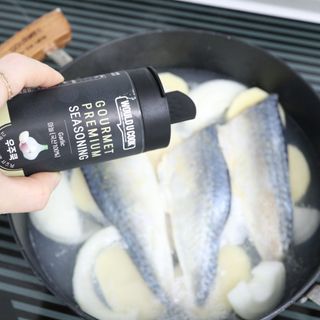 우주쿡 천연조미료 고메 프리미엄 시즈닝 6종 택1 청양고추+ /대파 /깻잎 /마늘 /생강 /표고버섯 — 5점을 준 리뷰어가 2021년 8월 올린 사용 사진