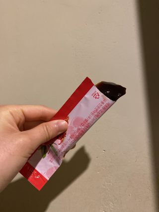 헬스업_쁘띠쁘띠석류콜라겐젤리_20g x 14포 — 5점을 준 리뷰어가 2020년 12월 올린 사용 사진