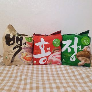 [풀무원] 자연은맛있다 정면, 백면, 홍면  세트 — 5점을 준 리뷰어가 2021년 4월 올린 사용 사진