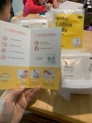 디어엘로디 프리미엄 유기농 베이비 솜티슈 40매 3 + 1 PACK — 4.5점을 준 리뷰어가 2021년 3월 올린 사용 사진