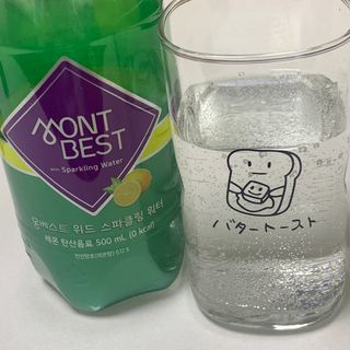 몽베스트 Montbest with Sparkling water Lemon OR Lime 20병(랜덤) — 5점을 준 리뷰어가 2023년 3월 올린 사용 사진