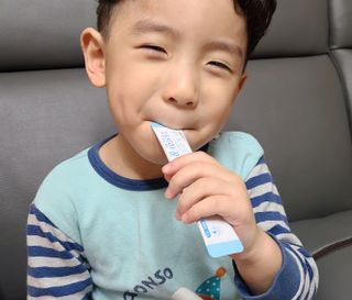 [이뮤니티플러스]우리아이 면역오키, 건강오키 _ 키즈오키 더진한꿀배도라지청 10포 1box — 5점을 준 리뷰어가 2022년 1월 올린 사용 사진