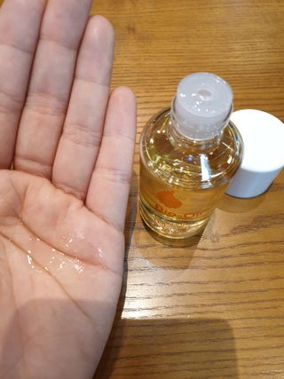 바이오오일 [바이오-오일] 스킨케어 오일 내추럴 60ml — 5점을 준 리뷰어가 2021년 12월 올린 사용 사진