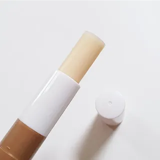 더사가오브수 [사가수] 효혜윤 보태니컬 에너지 에센스인로션 20ml /아이포올 스틱 3g — 3점을 준 리뷰어가 2023년 2월 올린 사용 사진