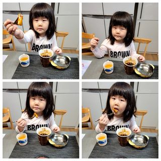 유비쿡 컵떡볶이 매운컵떡볶이2개/ 짜장컵떡볶이 2개  총 4개세트 — 5점을 준 리뷰어가 2021년 3월 올린 사용 사진