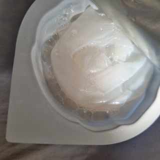 제주인디 카멜리아 블러썸 바이오셀룰로오스 마스크팩 — 5점을 준 리뷰어가 2021년 10월 올린 사용 사진