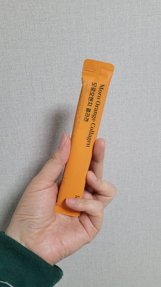 아임오 모로오렌지 콜라겐 1box (14포) — 5점을 준 리뷰어가 2023년 2월 올린 사용 사진